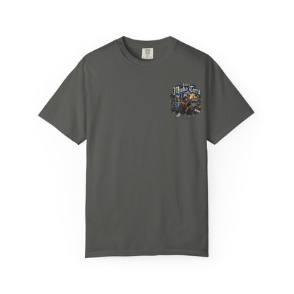 Graphic T-Shirt — "Esta é Minha Terra" Urban Cityscape Design