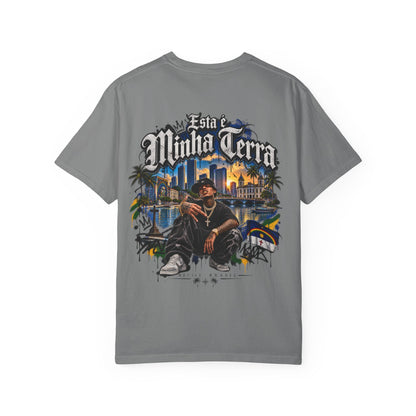 Graphic T-Shirt — "Esta é Minha Terra" Urban Cityscape Design